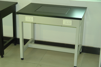 三级防震理化板台面